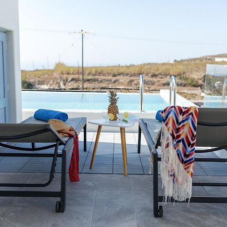 Luxe Maroussi Villas Pýrgos Exterior foto